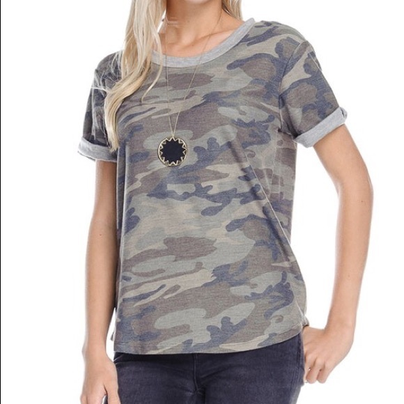 Rolled Sleeve Camo Top - Picture 2 of 5